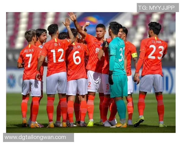 恒大与水原首发阵容对比分析揭示双方战术布局与球员特点